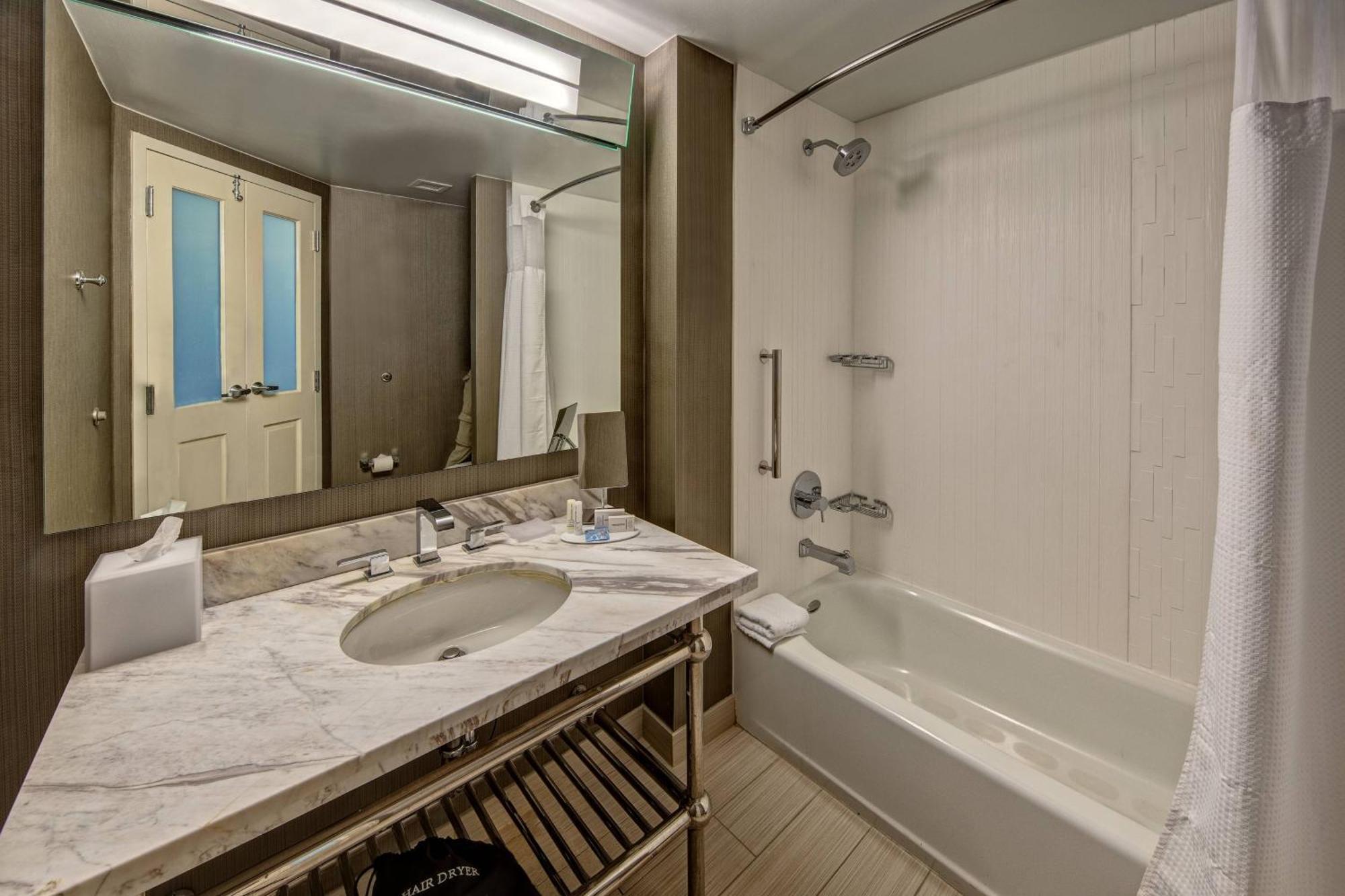 Courtyard By Marriott Dulles Airport Herndon Bagian luar foto