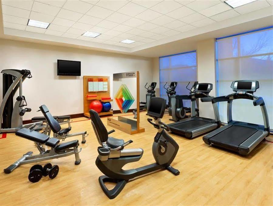Courtyard By Marriott Dulles Airport Herndon Bagian luar foto