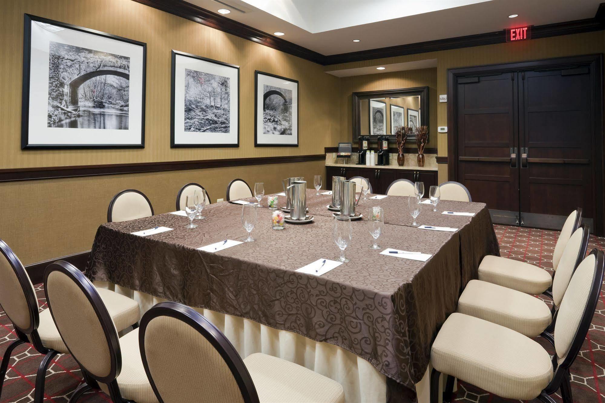 Courtyard By Marriott Dulles Airport Herndon Bagian luar foto